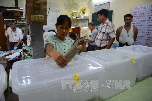 Myanmar memasuki pemilihan umum yang bersejarah - ảnh 1