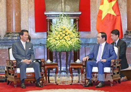 Presiden Tran Dai Quang menerima Duta Besar Istimewa Vietnam-Jepang, Ryotaro Sugi - ảnh 1