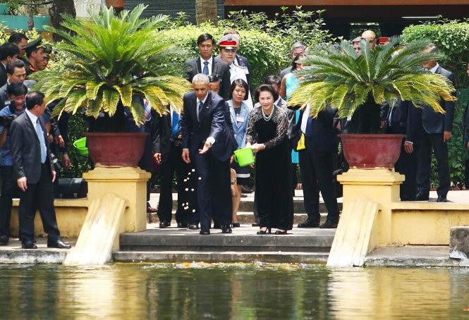 Ketua MN Nguyen Thi Kim Ngan menemui Presiden AS, Barack Obama - ảnh 1