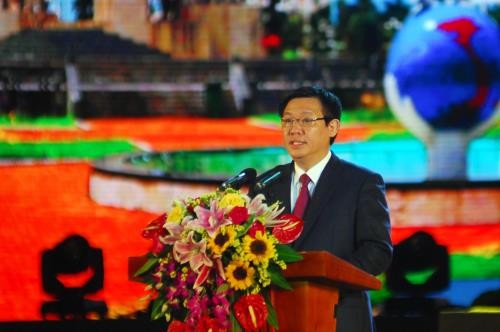 Membuka Forum Kerjasama Ekonomi Daerah Dataran Rendah Sungai Mekong 2016 (MDEC Hau Giang 2016) - ảnh 1