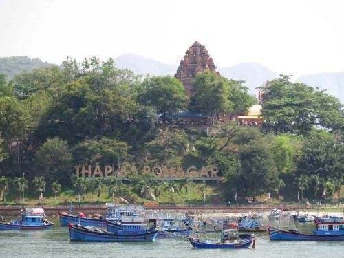 APEC 2017: Memperkenalkan ciri budaya Vietnam yang indah kepada para tamu internasional - ảnh 1