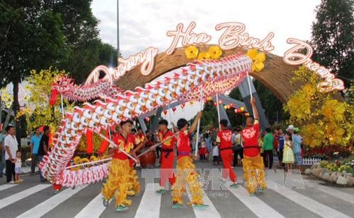 Provinsi Binh Duong memperhatikan penyerapan modal FDI untuk mengembangkan pariwisata - ảnh 1