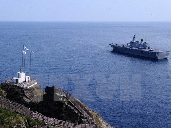 Jepang memprotes Republik Korea yang menggelarkan tentara ke pulau sengketa - ảnh 1