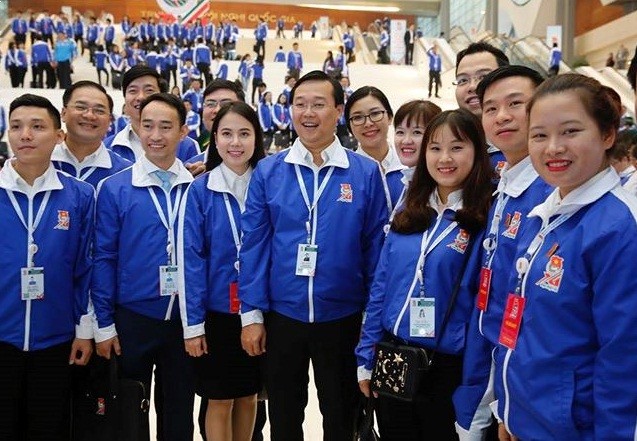 Pembukaan pameran foto “Liga Pemuda Komunis Ho Chi Minh  merasa bangga tentang tradisi-mantap pada masa depan