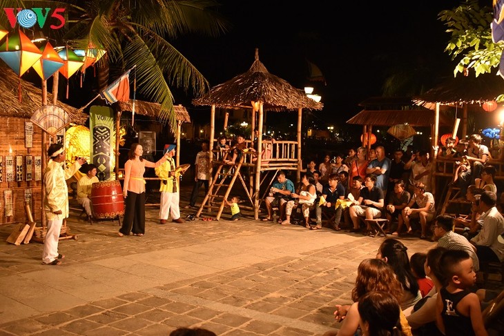 Seni Bai Choi di Trung Bo Selatan- Pusaka Budaya Nonbendawi yang mewakili umat manusia - ảnh 1