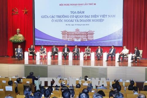 Diplomasi Viet Nam: Berinisiatif, kreatif dan efektif, meningkatkan posisi Tanah Air - ảnh 1