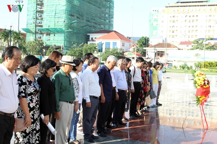 Sejarah Kamboja mencatat jasa prajurit sukarela Viet Nam - ảnh 1