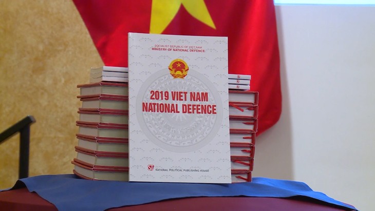 Memperkenalkan Buku  Putih Pertahanan  Viet Nam 2022 di AS