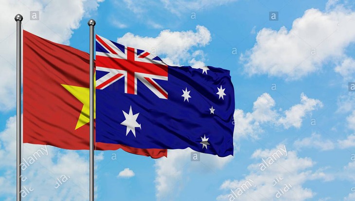 Pimpinan senior Viet Nam mengirimkan tilgram ucapan selamat sehubungan dengan peringatan ulang tahun ke-232 Hari Nasional Australia - ảnh 1