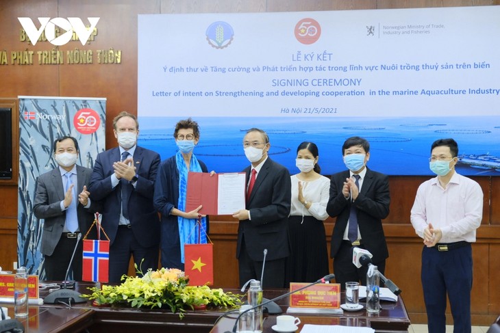 Tandatangani Letter of Intent Kerjasama Perikanan antara Viet Nam dan Norwegia - ảnh 1