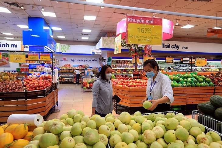 Kota Ha Noi Proaktif dengan Skenario-Skenario Pemasokan Pangan dan Bahan Makanan di Tengah Covid-19 - ảnh 1