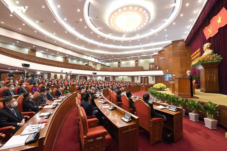 Opini umum Memperhatikan Sidang Pleno ke-4 KS PKV Angkatan XIII - ảnh 1