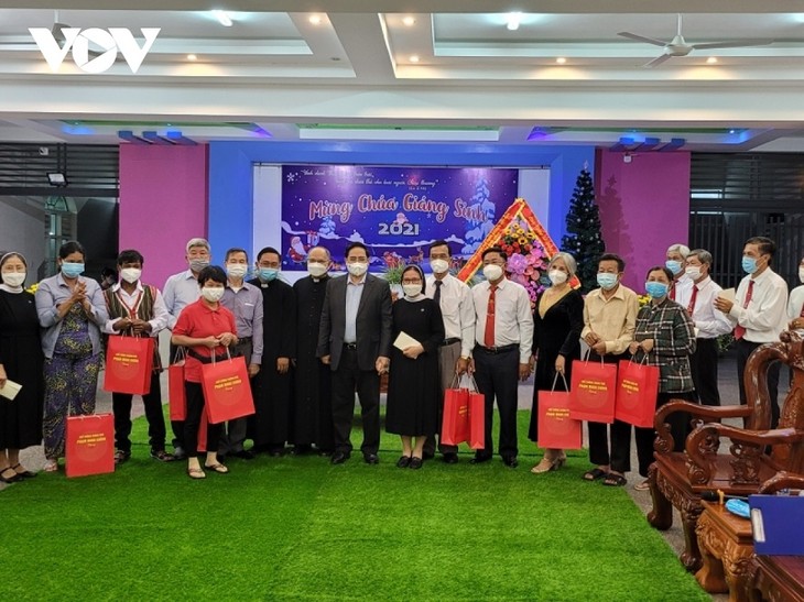 Kenyataan yang Hidup tentang Hak Kebebasan Berkepercayaan dan Beragama di Viet Nam - ảnh 2