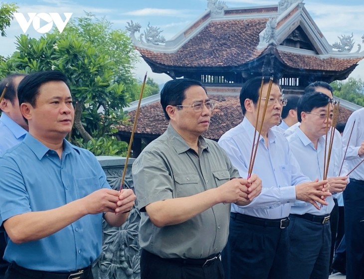 PM Pham Minh Chinh Mengenang, Berterima Kasih Kepada Presiden Ho Chi Minh da Para Martir di Provinsi Nghe An - ảnh 2