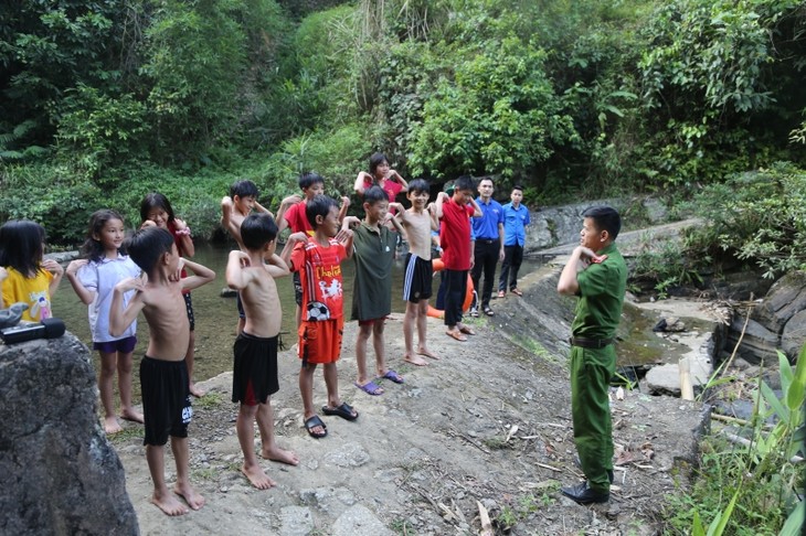 Taman Bermain Musim Panas untuk Anak-Anak Daerah Tinggi  - ảnh 1