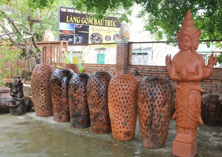 Peluang Baru bagi Desa Tembikar Tradisional Cham  - ảnh 2