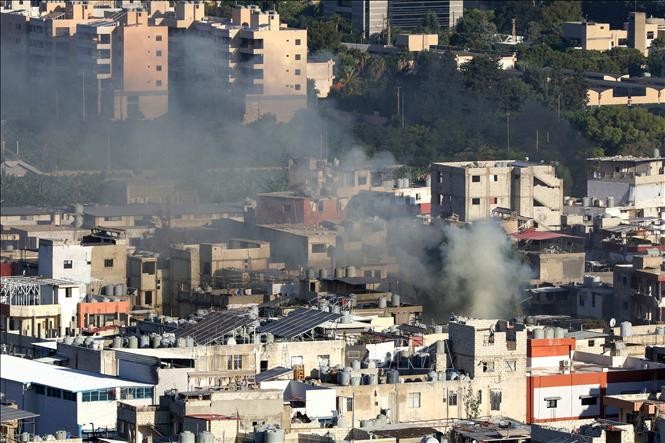 Bentrokan Sepanjang Malam di Kamp Pengungsi Palestina di Lebanon - ảnh 1