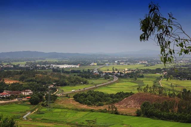 ຄວາມງາມຂອງພູເອີ້ນ, ແມ່ນ້ຳຈາໃນແຂວງກວາງງ້າຍ - ảnh 1