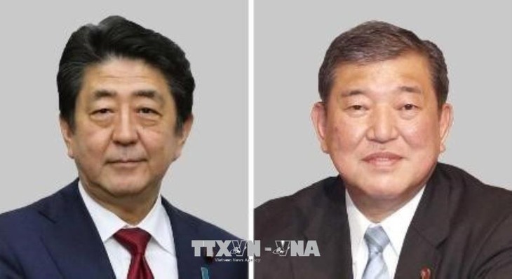 ທ່ານນາຍົກລັດຖະມົນຕີ Shinzo Abe ມີອັດຕາຜູ້ສະໜັບສະໜູນສູງ ກ່່ອນການດໍາເນີີນການເລືອກຕັ້ງປະທານພັກ LDP - ảnh 1