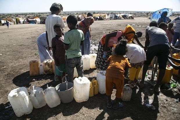 WFP ເປີດ​ກ້​ວາງ​ການ​ສຳ​ຜັດ​ດ້ານ​ມະ​ນຸດ​ສະ​ທຳ​ຢູ່​ເຂດ Tigray ຂອງ ເອ​ທີ​ໂອ​ເປຍ - ảnh 1