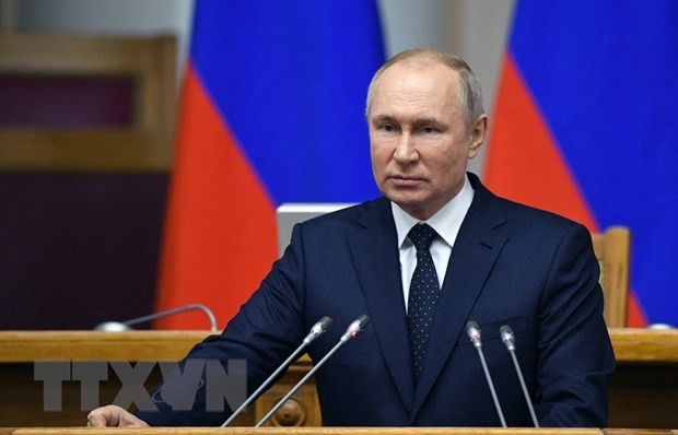 ປະ​ທາ​ນາ​ທິ​ບໍ​ດີ ລັດ​ເຊຍ Vladimir Putin ມີ​ຄວາມ​ປະ​ເອີ​ບ​ໃຈ​ຕໍ່​ແງ່​ຫວັງ​ເສດ​ຖະ​ກິດ​ໂລກ - ảnh 1