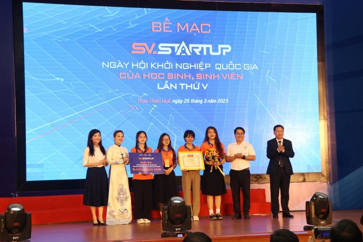 ມີ 80 ໂຄງ​ການ​ startup ຂອງ​ນັກ​ຮຽນ​, ນັກ​ສຶກ​ສາ ໄດ້​ຮັບ​ລາງວັນ​ໃນ​ການ​ເສັງ “ນັກ​ຮຽນ, ນັກ​ສຶກ​ສາ ດ້ວຍແນວ​ຄວາມ​ຄິດ startup” ຄັ້ງ​ທີ  V - ảnh 1