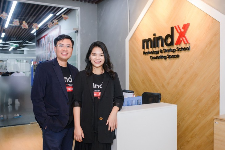  MindX  - ບ່ອນຫຼໍ່​ລ້ຽງ​ຜູ້​ເກັ່ງ​ກ້າ​ສາ​ມາດ​ໃຫ້​ແກ່​ຂົງ​ເຂດ​ເຕັກ​ໂນ​ໂລ​ຢີ ຫວຽດ​ນາມ - ảnh 2