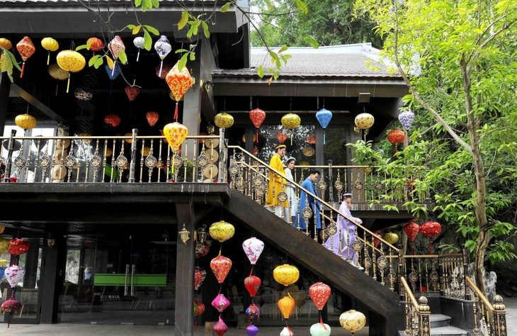 ແນະ​ນຳ​ກ່ຽວ​ກັບ​ເມືອງ​ເກົ່າ ຮ​ວາ​ລື - ảnh 1