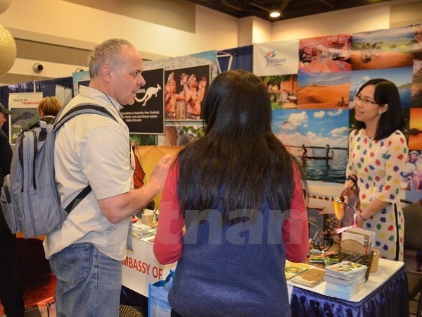 Promueven cultura vietnamita en Festival de Bazar en Venezuela - ảnh 1