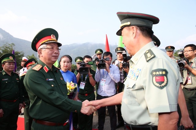 Localidades vietnamitas y chinas celebran actividades de intercambio en la frontera común - ảnh 1