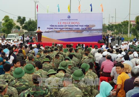 Da Nang moviliza la limpieza de toda la ciudad con motivo del APEC 2017 - ảnh 1