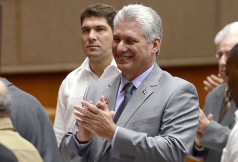 Proponen a Miguel Díaz-Canel como candidato a presidente del Consejo de Estado cubano - ảnh 1