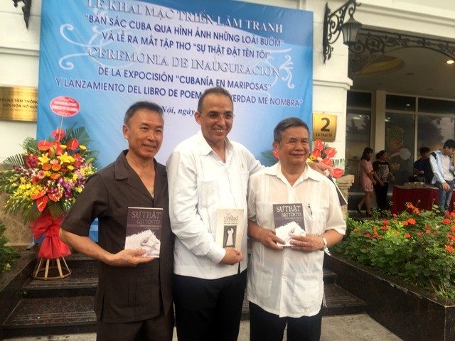 Lanzan la exposición “Cubanía en mariposas” y el libro de poemas “La verdad me nombra” - ảnh 1