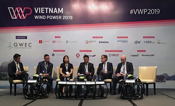 Vietnam proyecta el desarrollo de energía eólica marina - ảnh 1