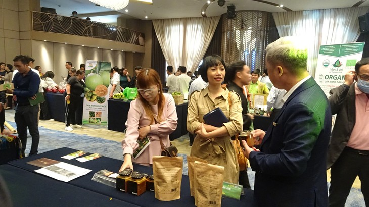 Presentan en Vietnam un programa en apoyo a los agricultores - ảnh 1