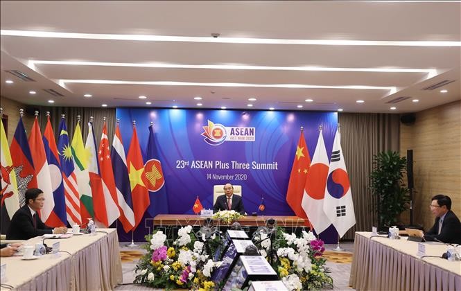 Asean+3 centrada en frenar el covid-19 y recuperar la economía - ảnh 1