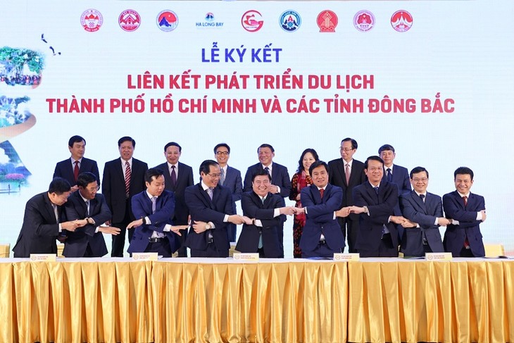 Fortalecen conexión turística entre Ciudad Ho Chi Minh y provincias del noreste del país - ảnh 1