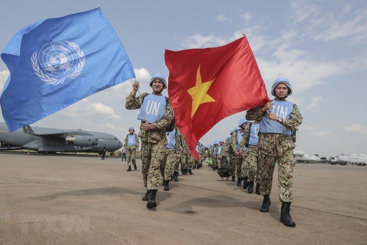 Celebran el 76 aniversario de la fundación del Ejército Popular de Vietnam en Estados Unidos - ảnh 1