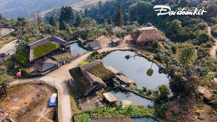 Belleza de la aldea Ta Phin en la provincia de Ha Giang - ảnh 9