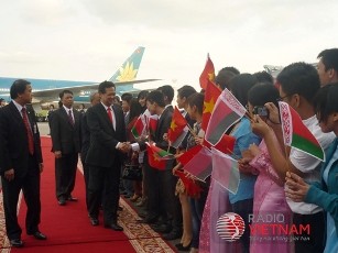 ベトナムとロシア、ベラルーシとの伝統的な友好関係強化 - ảnh 2