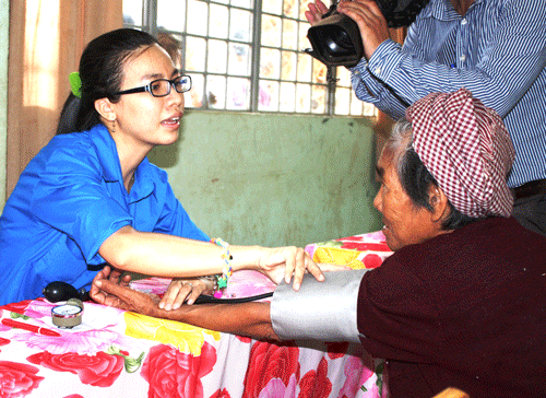 貧しい人々の為の行動月間 - ảnh 1