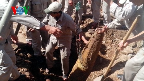 英国、地雷不発弾除去でベトナムを支援 - ảnh 1