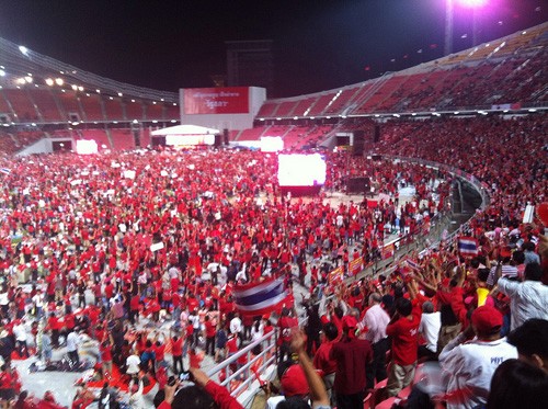 タイ、政情不安がエスカレート - ảnh 1