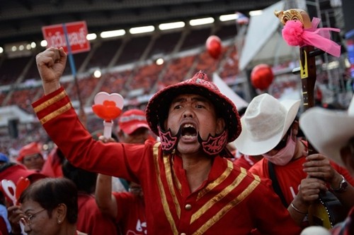 タイ 反政府デモで緊張高まる - ảnh 1