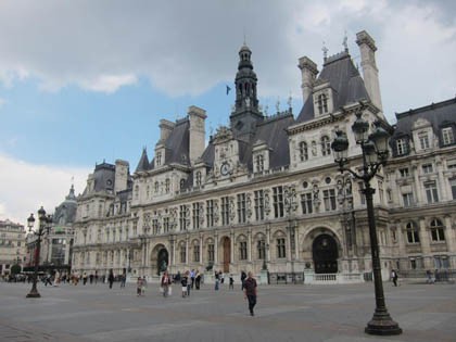 パリ市役所、ベトナムのテトを迎えるイベント開催 - ảnh 1