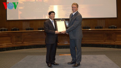 米議会、ベトナムとの関係を重視 - ảnh 1