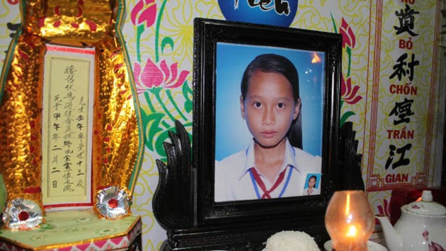 サン国家、5人の子を救助し犠牲となった女子学生を顕彰 - ảnh 1