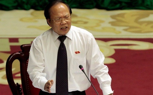 アィン大臣、国会の青少年児童文化教育委員会で陳述 - ảnh 1