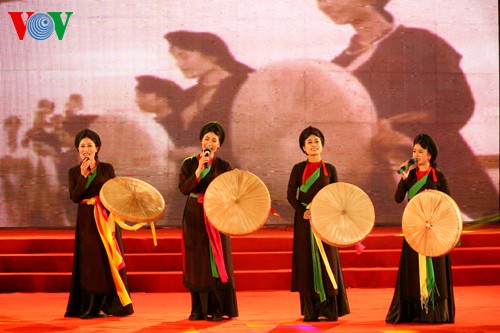 「春の渇望」という芸術公演、開催 - ảnh 1