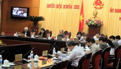 国会常委、国会組織法改正案を討議 - ảnh 1